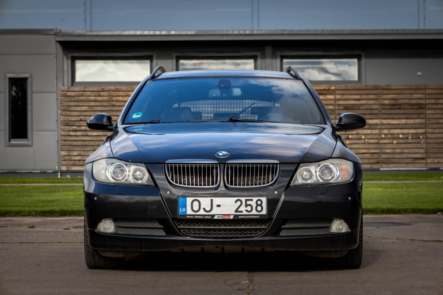 BMW 325
