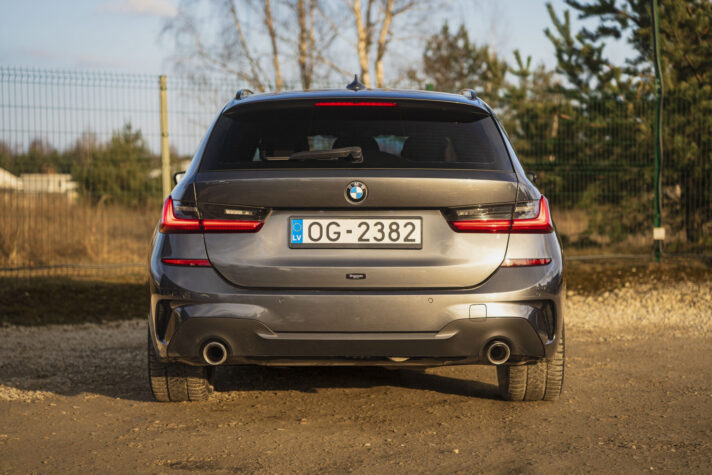 BMW 318I M-PACK