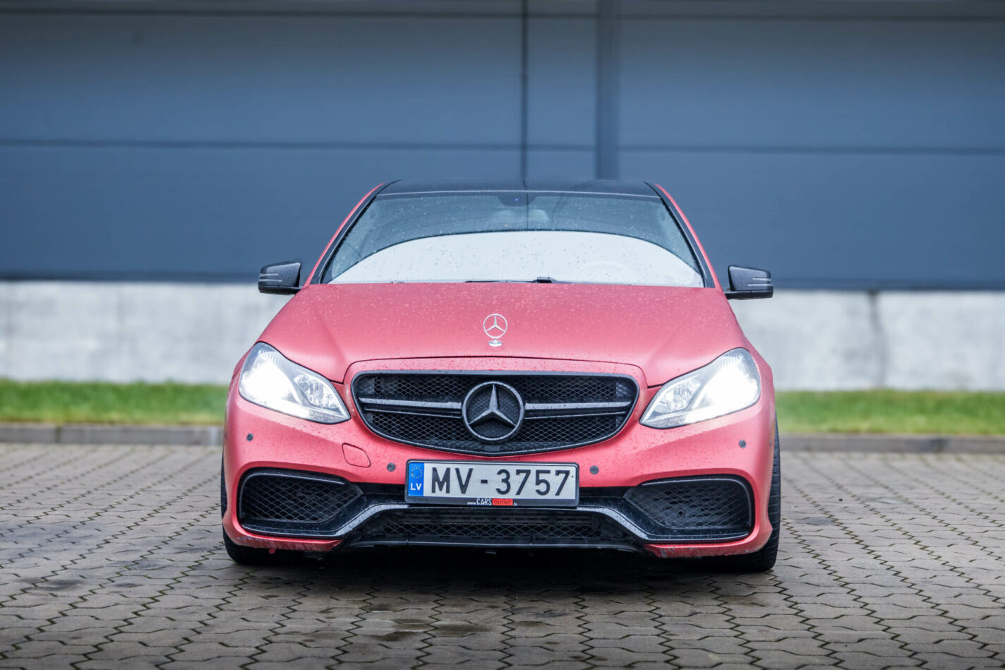 MERCEDES BENZ E200 CDI