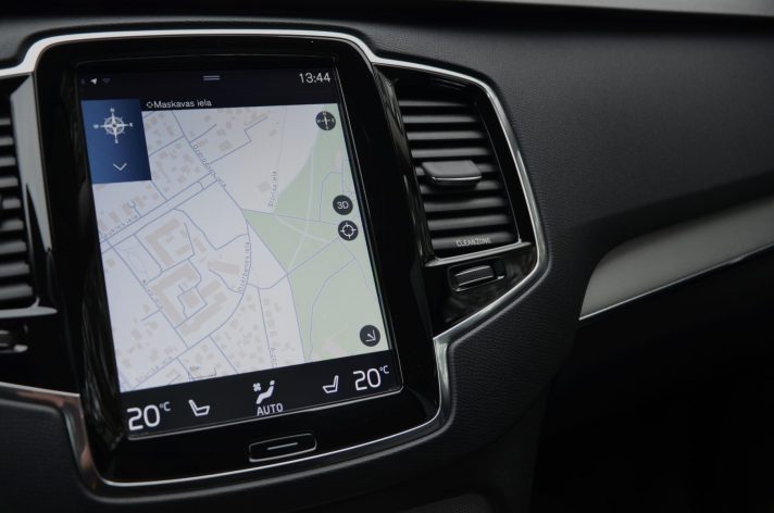 Tikko ievests. 2016. gada modelis. Volvo Xc90 Inscription T8 Twin Engine Awd Plug-In Hybrid.