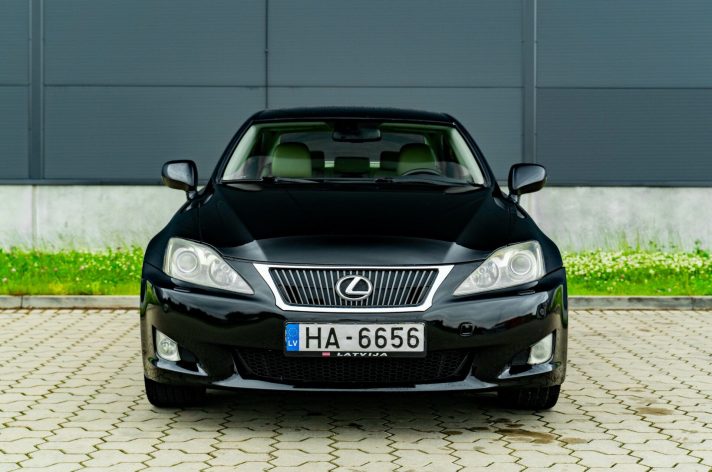 LEXUS IS 250