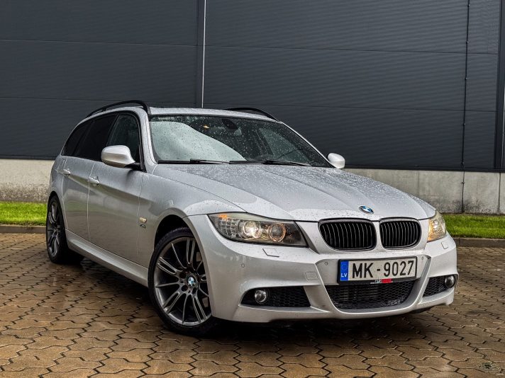 BMW 330