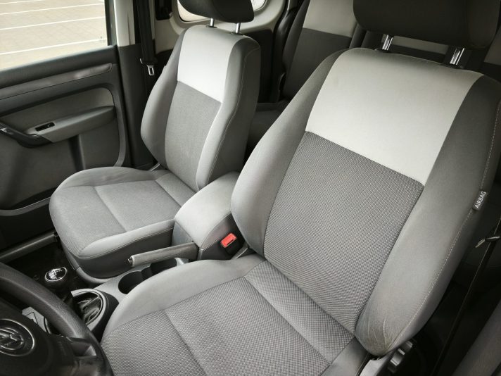 VW Caddy 7 Vietas Gara bāzē Minivans Dīzelis
