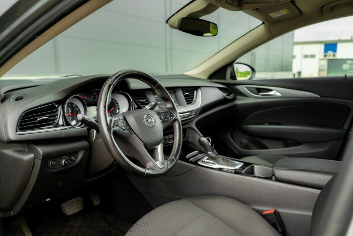 OPEL INSIGNIA GRAND SPORT