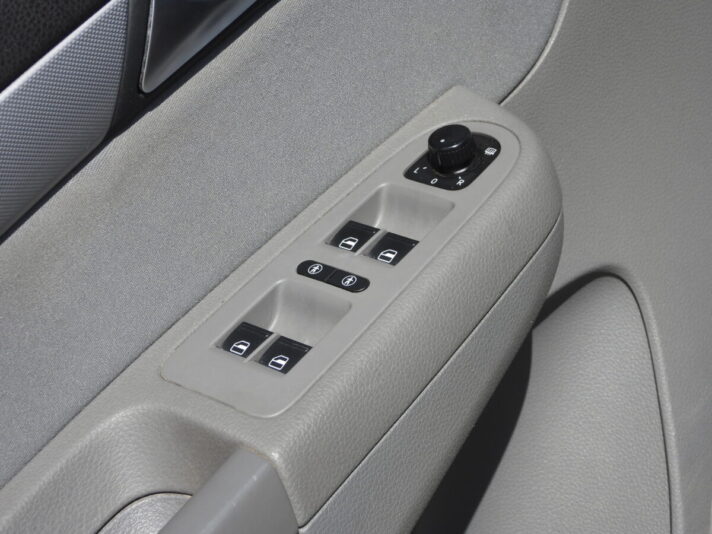 VW SHARAN