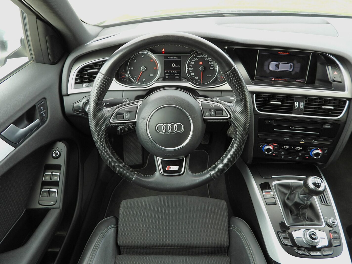 AUDI A4