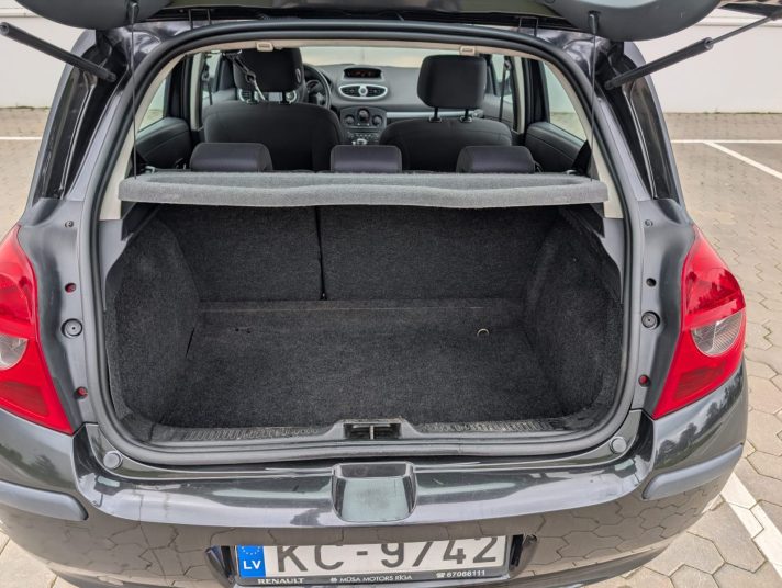 Renault Clio 1.6i, Automats, 2008 gads.