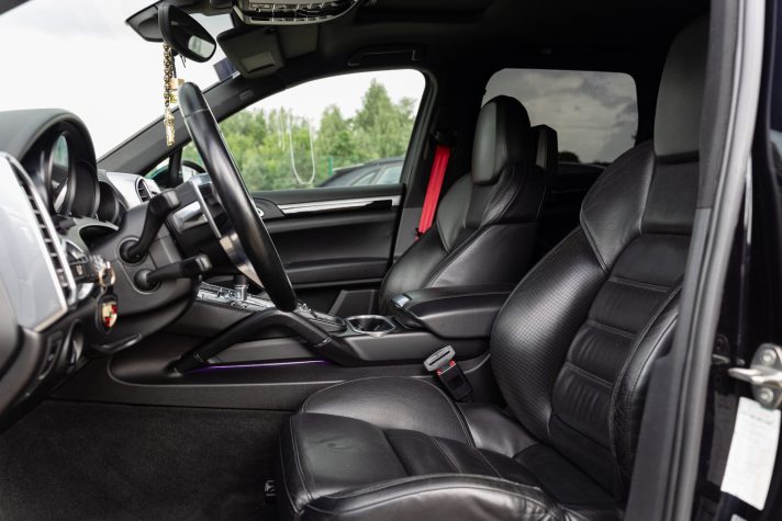 PORSCHE CAYENNE DIESEL