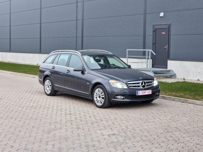 Tīko ievest no Beļģijas Mercedes C 200 Automātiskā ātrumkārba.