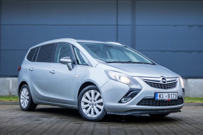 OPEL ZAFIRA TOURER