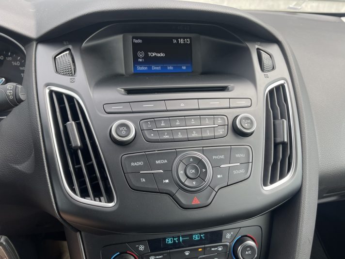 Ford Focus 1.0 Benzins 2017 gads