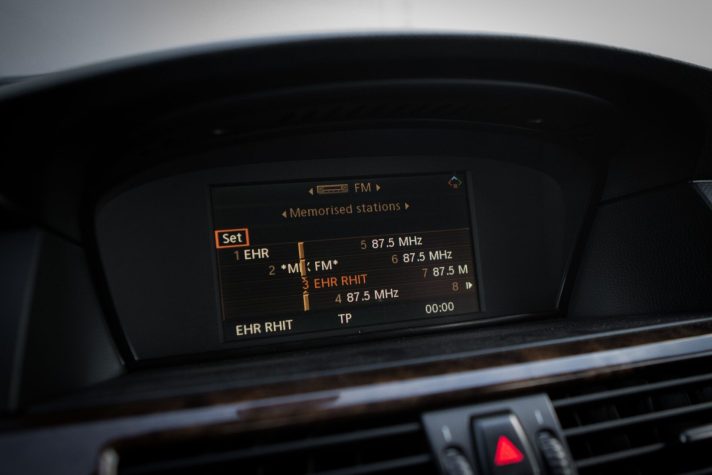 BMW 523