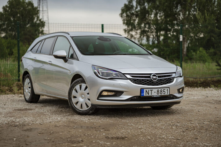 OPEL ASTRA SPORTS TOURER+