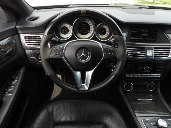 MERCEDES BENZ CLS