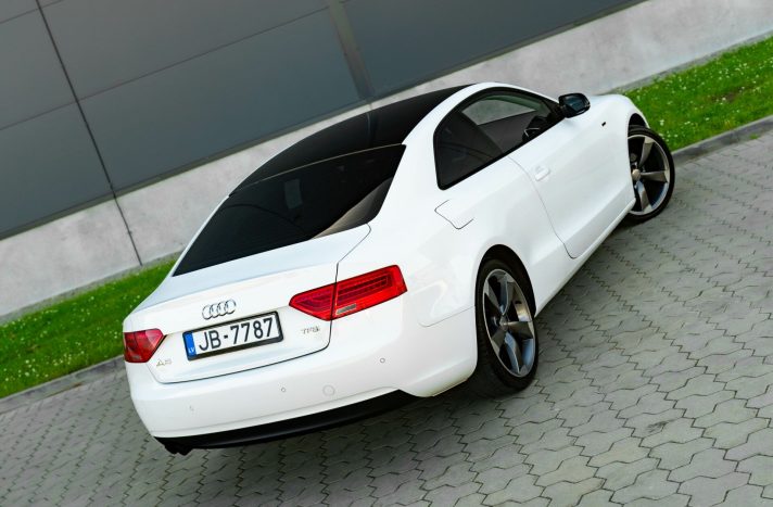 AUDI A5 COUPE