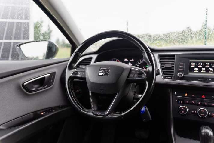SEAT LEON ST