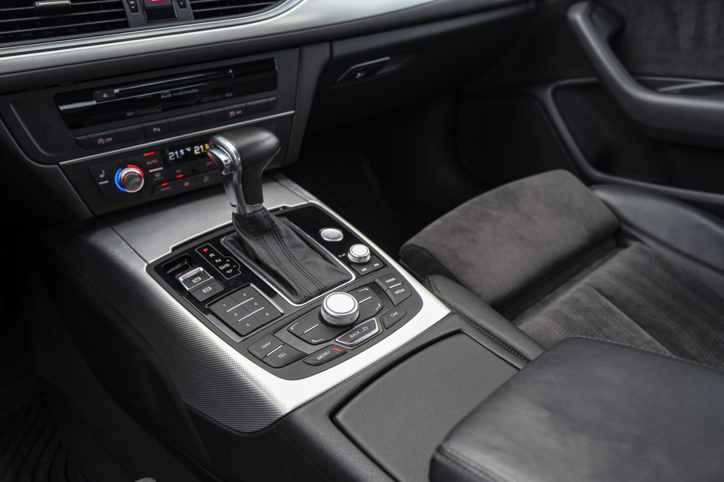 AUDI A6 LIMOUSINE S-LINE QUATTRO