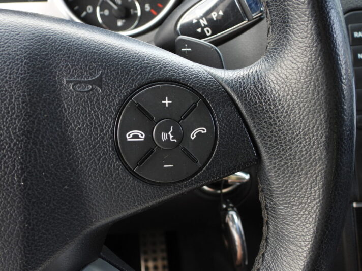 MERCEDES BENZ ML320