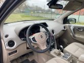 RENAULT KOLEEOS AR MAZU ORIGINALU PIERADAMU NOBRAUKUMU