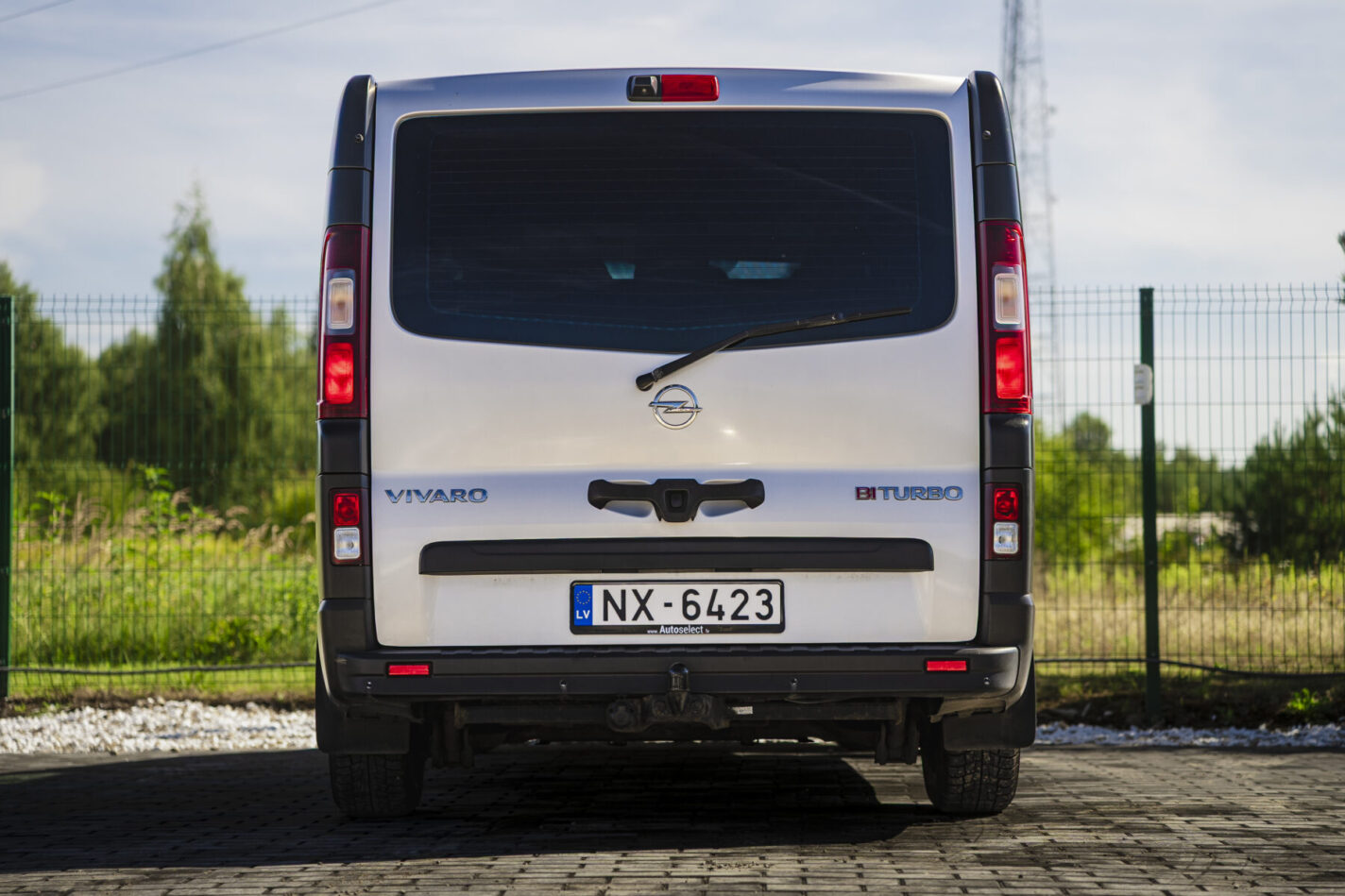 OPEL VIVARO-B