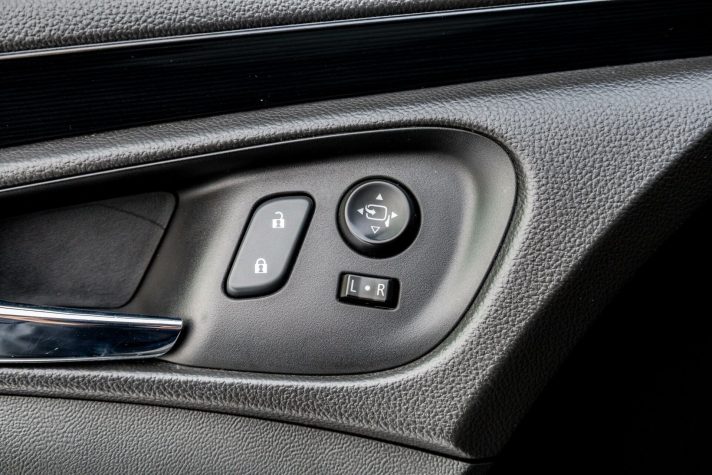 OPEL INSIGNIA SPORTS TOURER SW