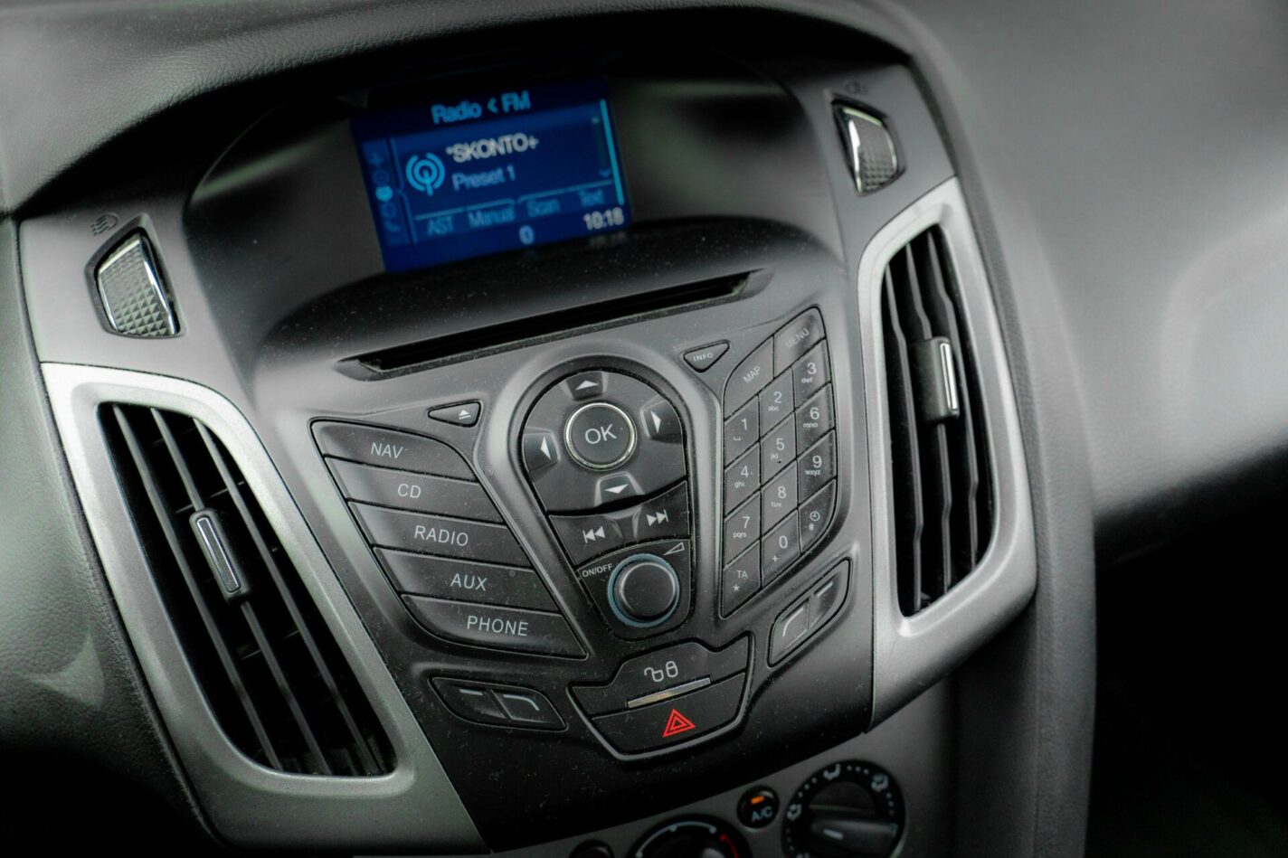 FORD FOCUS