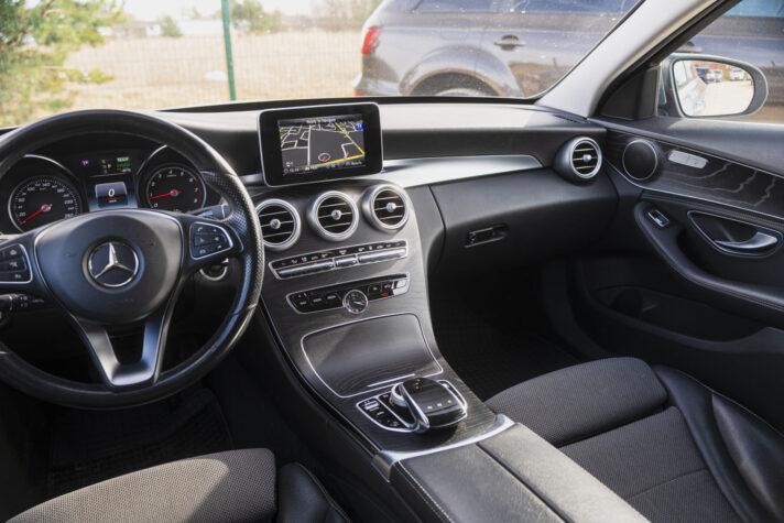 MERCEDES BENZ C350 E