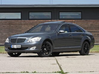 MERCEDES BENZ S320