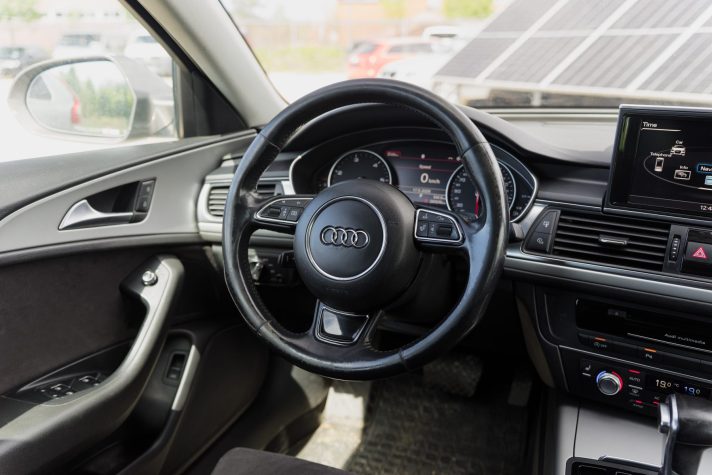 AUDI A6 AVANT S-LINE QUATTRO