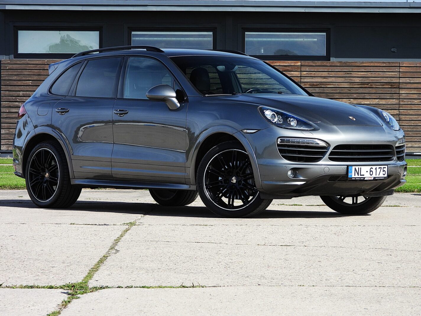 PORSCHE CAYENNE S DIESEL