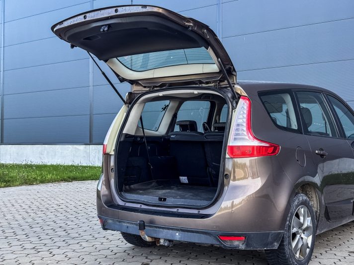 RENAULT MEGANE SCENIC