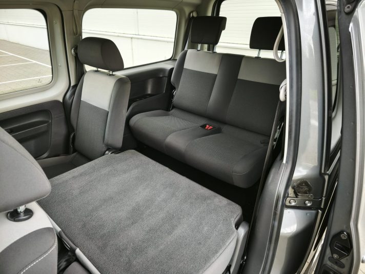 VW Caddy 7 Vietas Gara bāzē Minivans Dīzelis