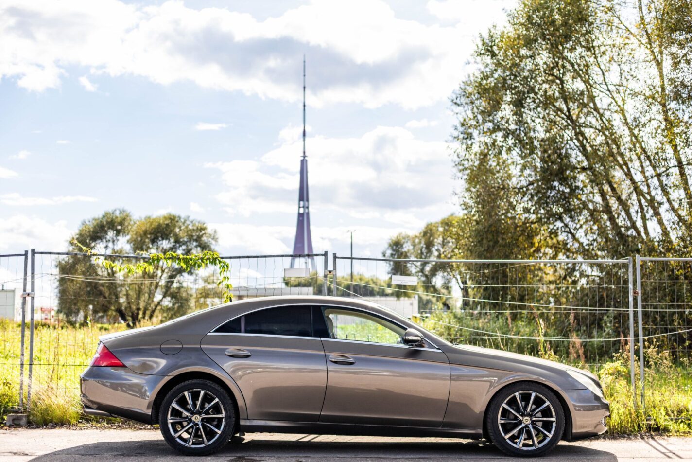 MERCEDES BENZ CLS 320