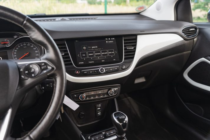 OPEL CROSSLAND X