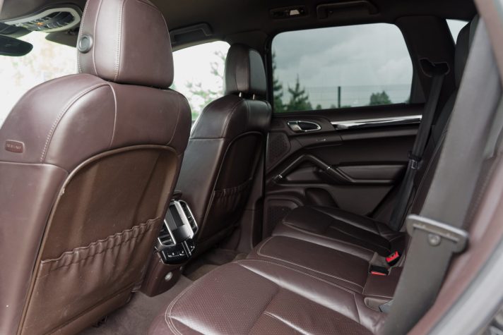 PORSCHE CAYENNE TURBO