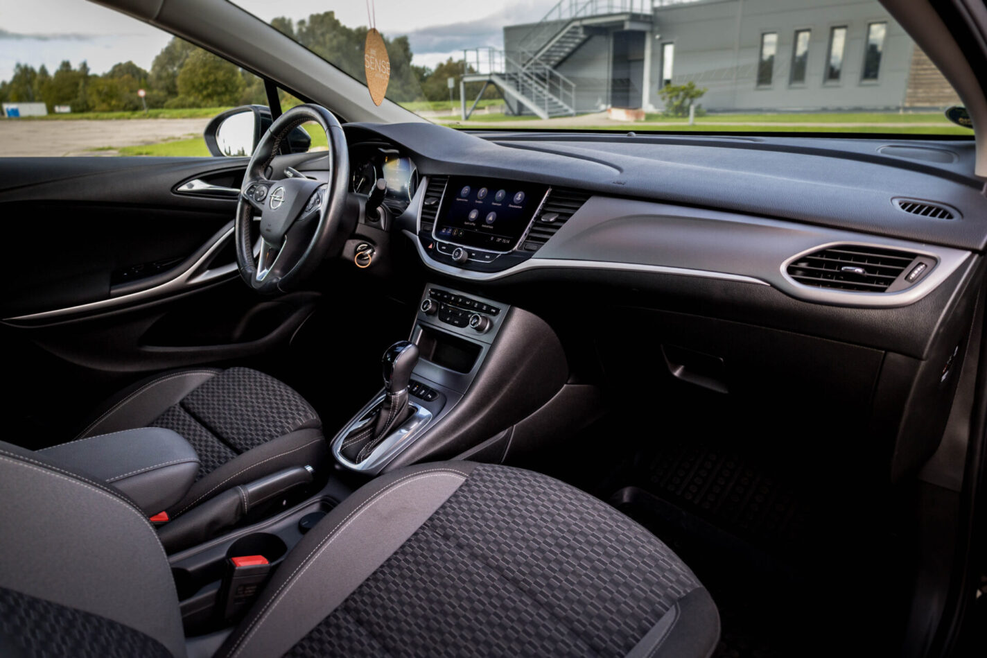 OPEL ASTRA SPORTS TOURER+