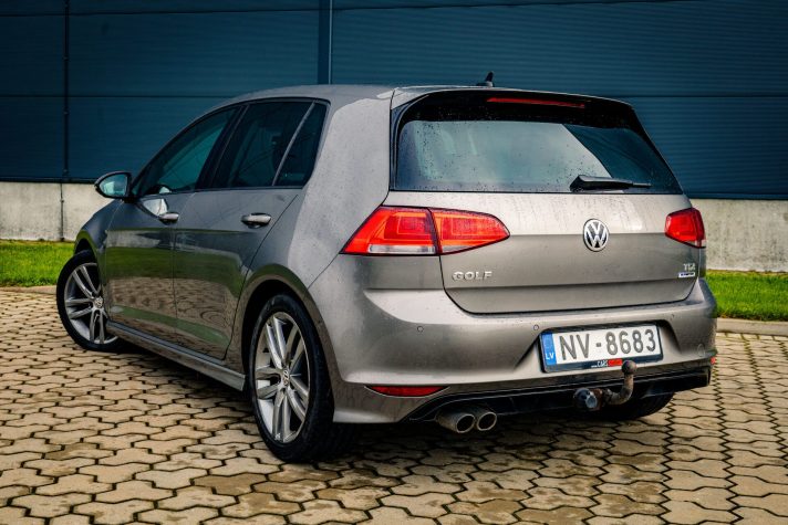 VW GOLF