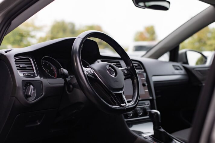 VW GOLF