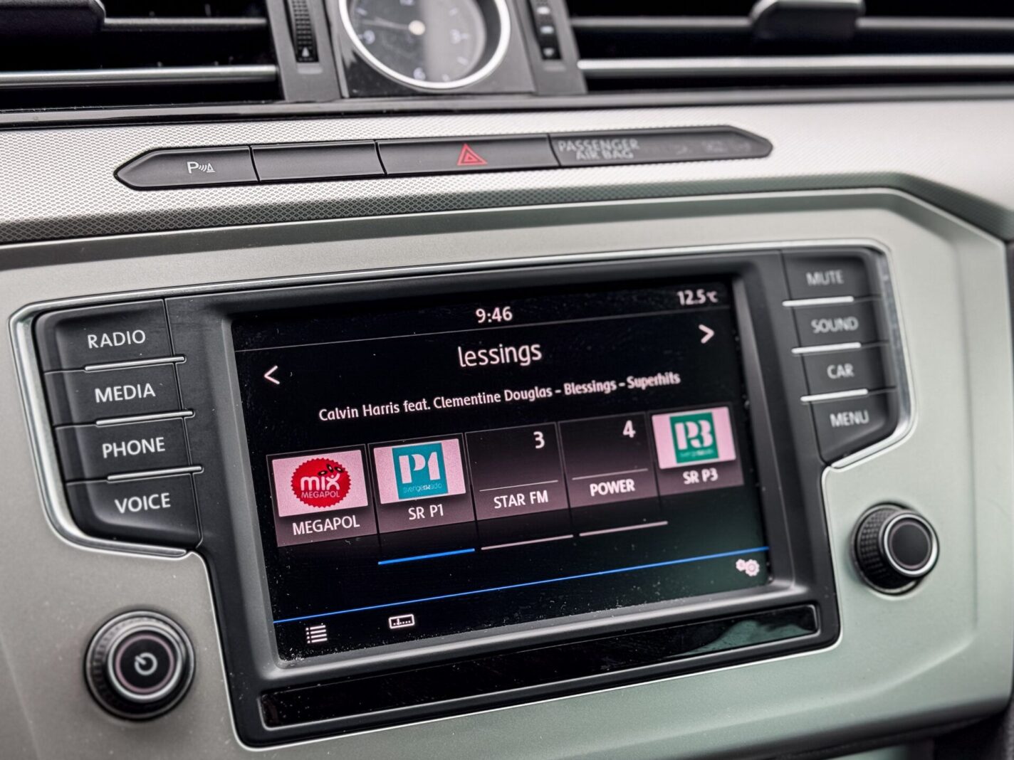 VW PASSAT