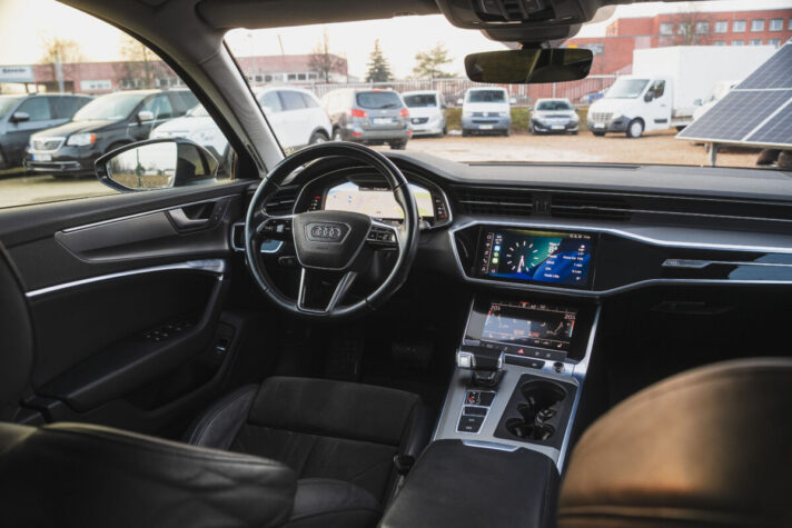AUDI A6 AVANT