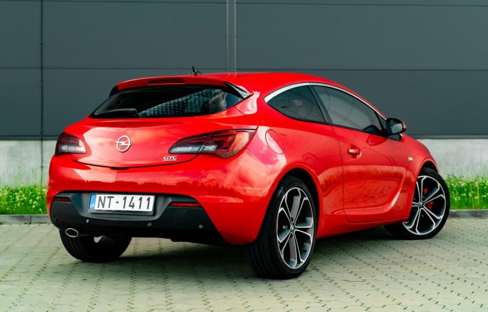 OPEL ASTRA GTC