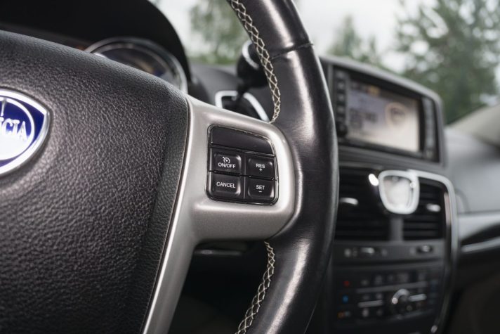 LANCIA VOYAGER