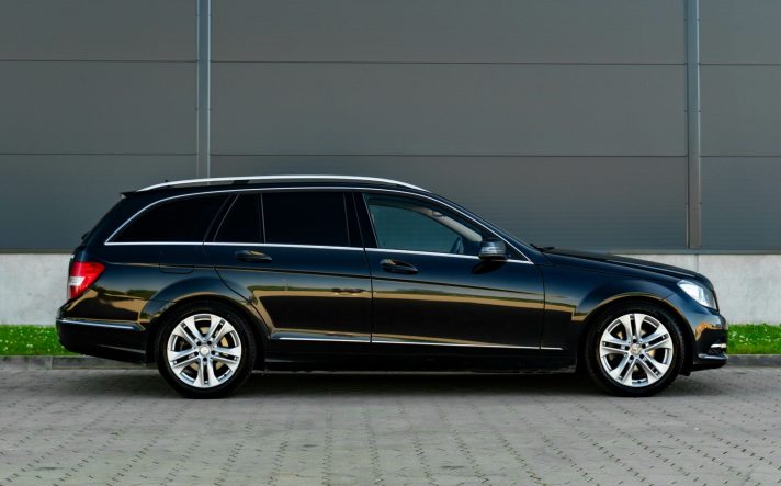 MERCEDES BENZ C220 CDI