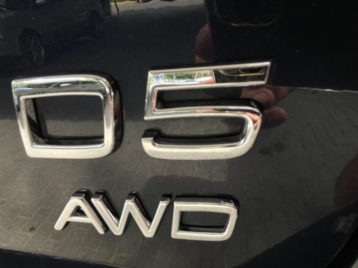 Xc60 2.4 D5 Awd 5 cilindru motors