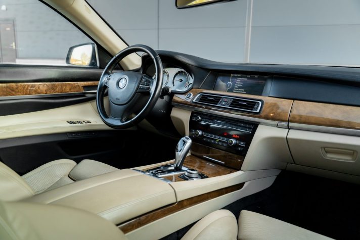 BMW 740D