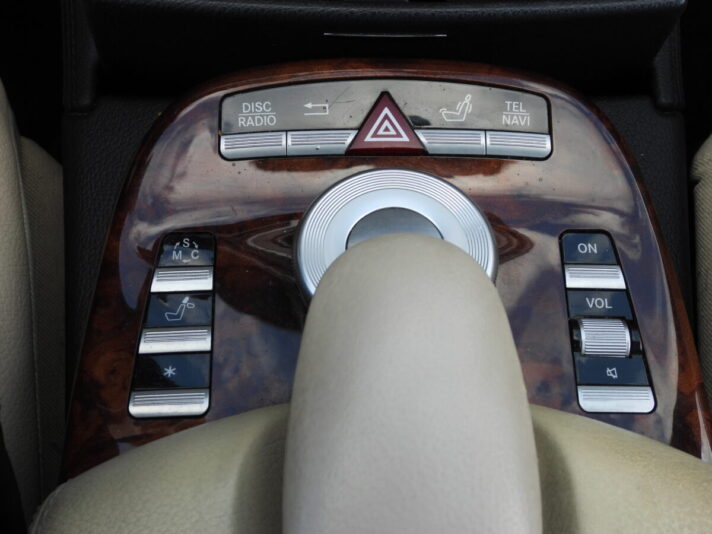 MERCEDES BENZ S320