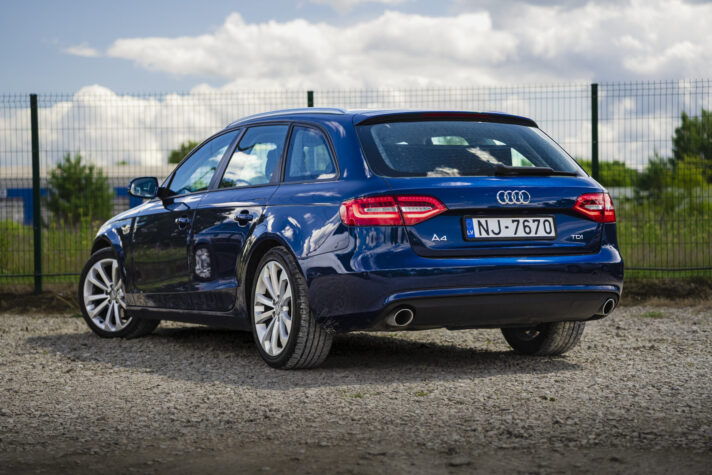 AUDI A4 AVANT FACE-LIFT