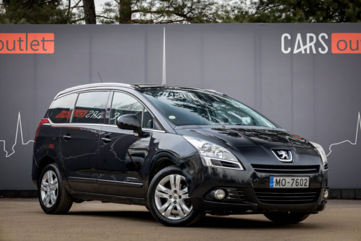 PEUGEOT 5008