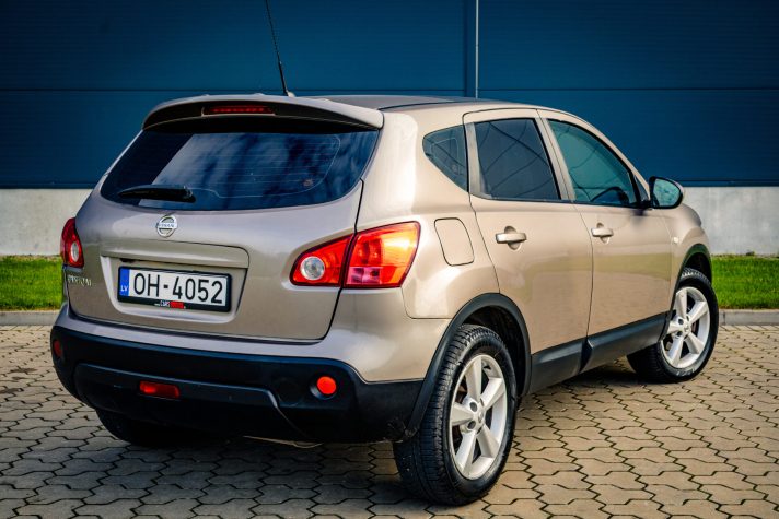 NISSAN QASHQAI