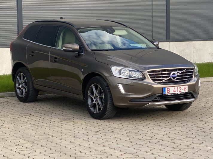 VOLVO XC60 2.4D 5-cilindru dzinējs  133kw